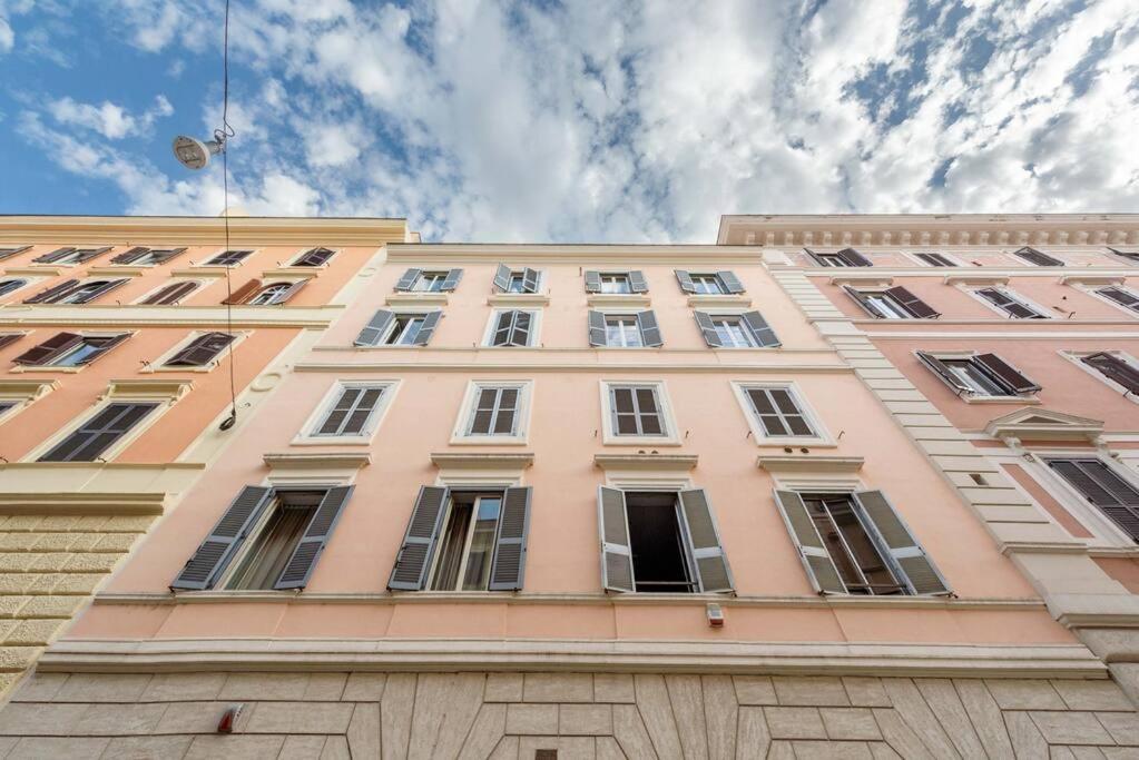 Colosseum 10Steps Away, Marco Aurelio Luxury House Rome Bagian luar foto
